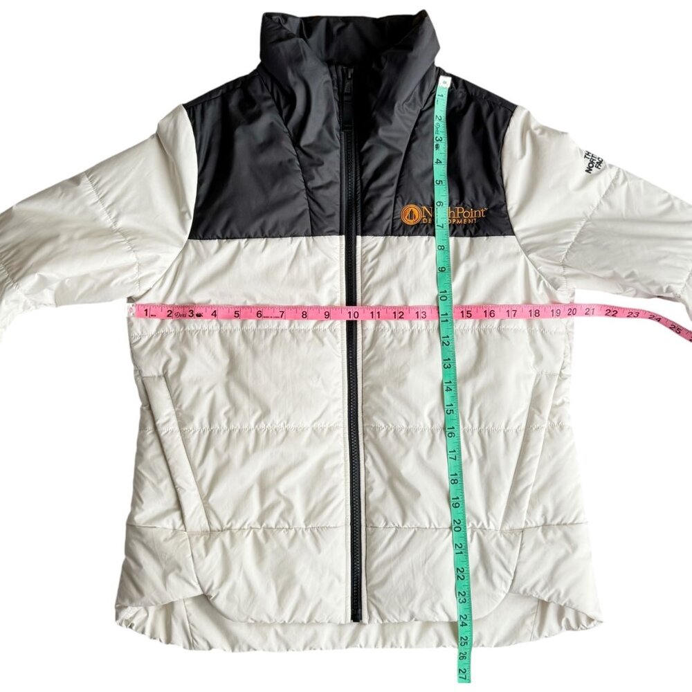 The North Face Ladies Everyday Insulated Puffer Jacket Med Company Logo NF0A529L - Picture 7 of 12